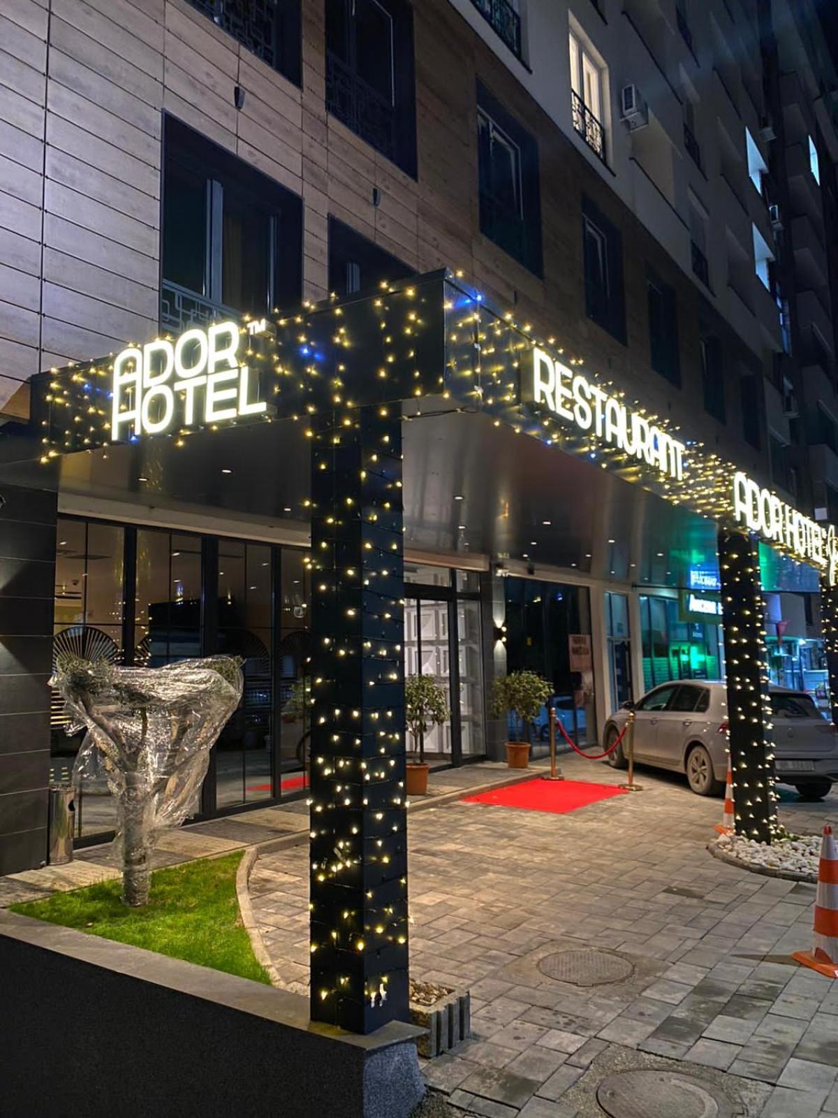 Ador Hotel North Mitrovica Exteriör bild